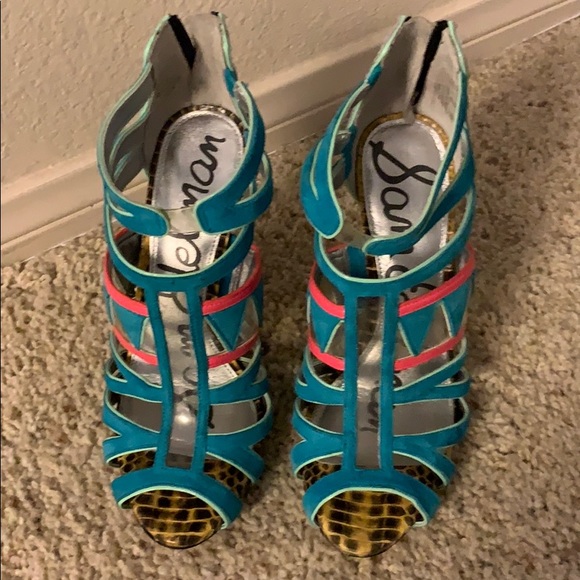 Sam Edelman - Picture 3 of 4